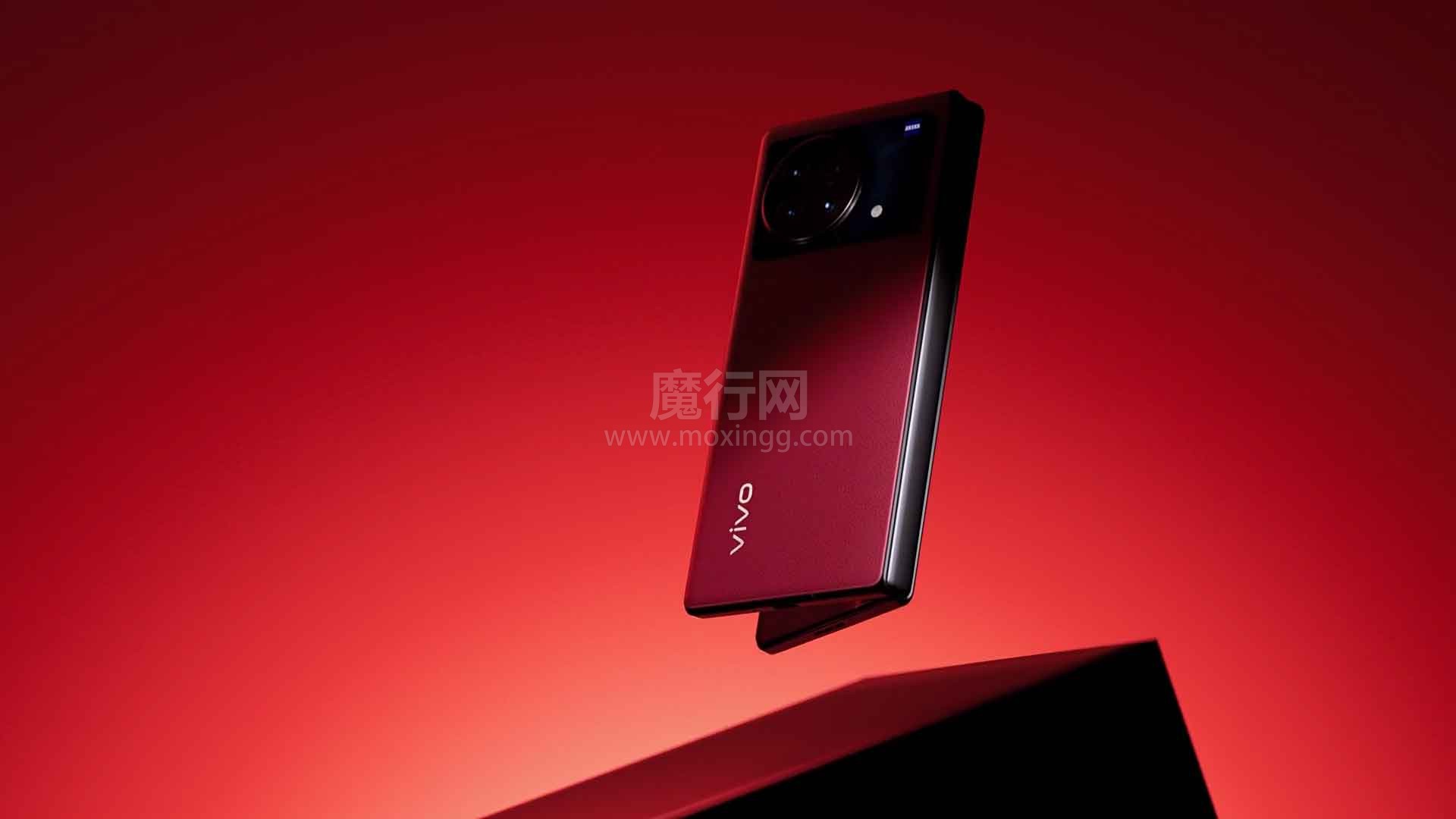 C4D酷炫手机动态短片：ViVO X Fold+产品动画演示与剪辑解析