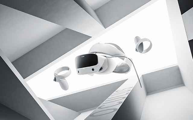 OCULUS VR眼镜C4D Redshift工程文件：极简风格电子产品设计素材