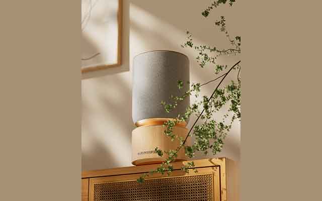 魔行网分享：BangOlufsen音箱与边柜组合的Octane写实渲染工程
